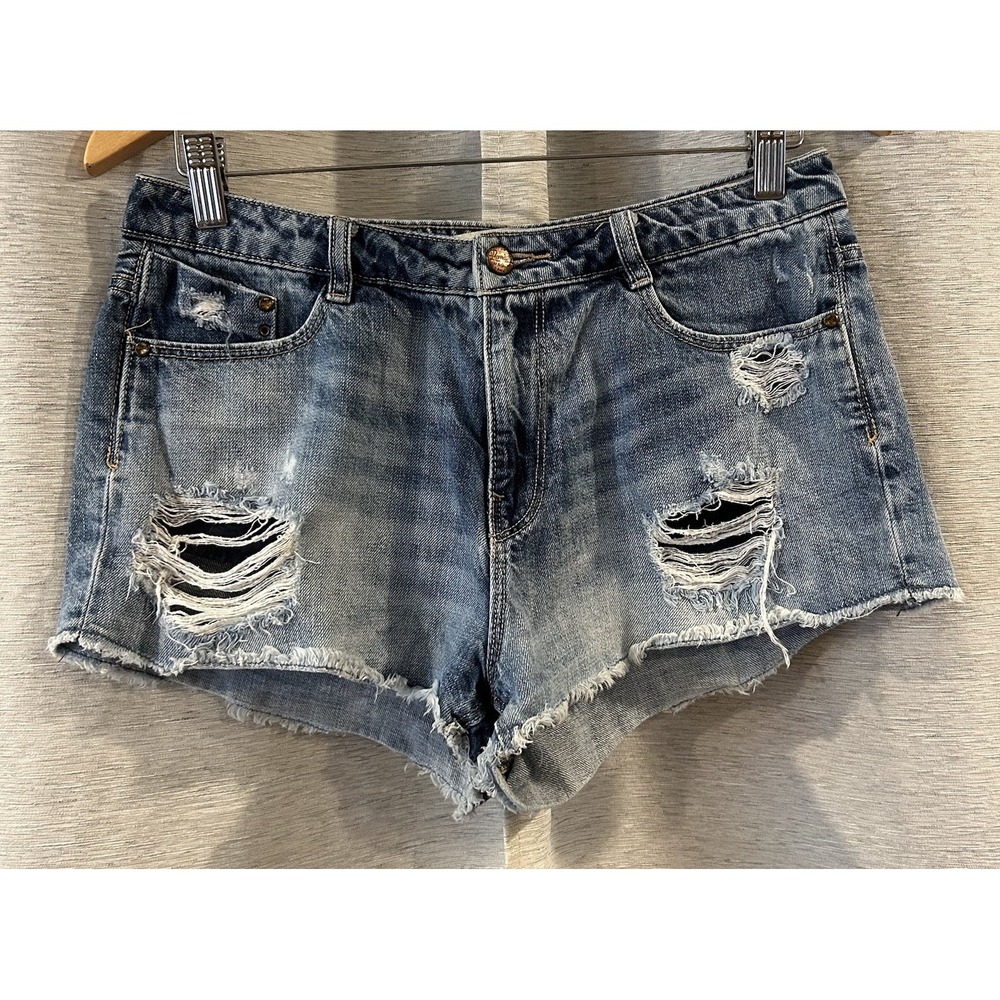 Zara Trafaluc Womens sz 6 Premium Wash Denim Blue Shorty Shorts